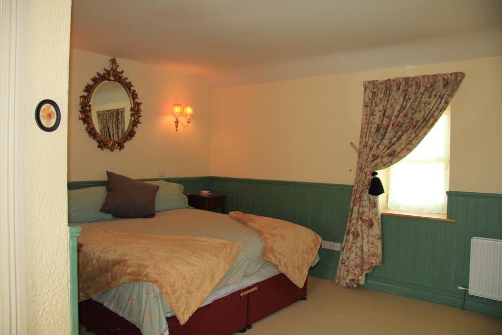 Glenboy Country Accommodation Oldcastle Bagian luar foto
