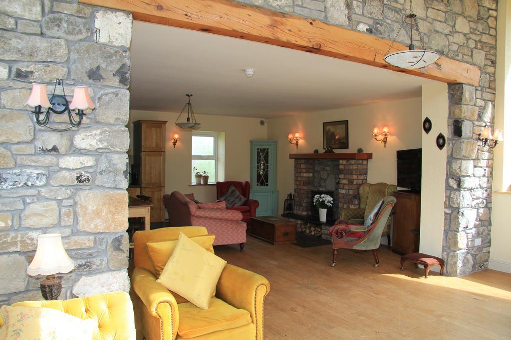 Glenboy Country Accommodation Oldcastle Bagian luar foto